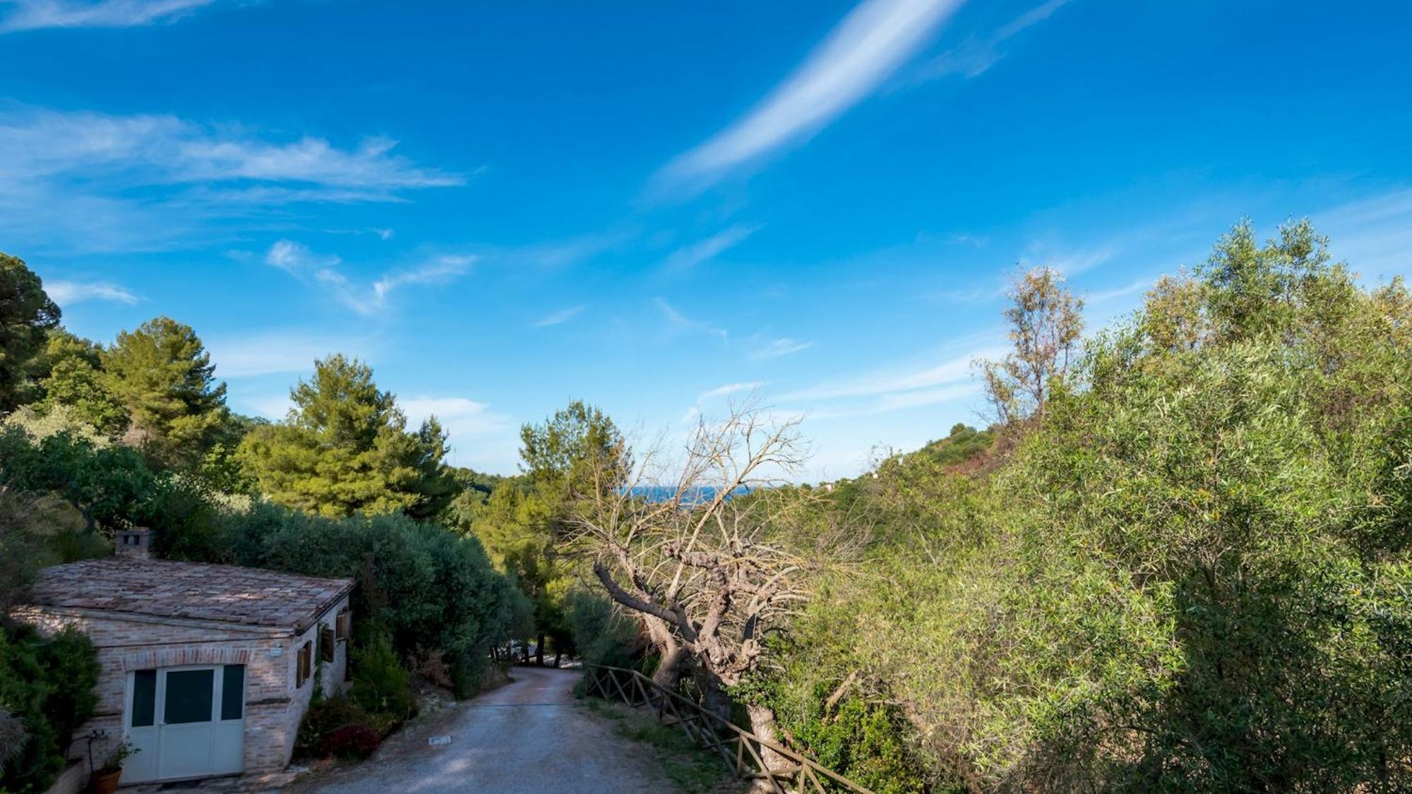 Casa Cantagallo 4&4, Emma Villas Fermo Buitenkant foto
